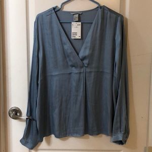 H&M Powder Blue Polyester Long Sleeve Dress Shirt